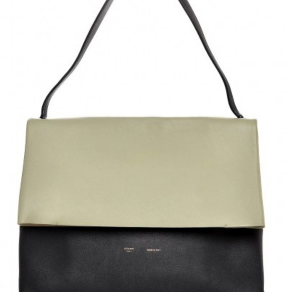 Celine all soft tote bag, in sage multi whit the mini pocket 100% Authentic - Picture 5 of 9